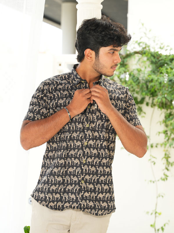 Men's Half Sleeve Camel Printed Cotton Shirt – black